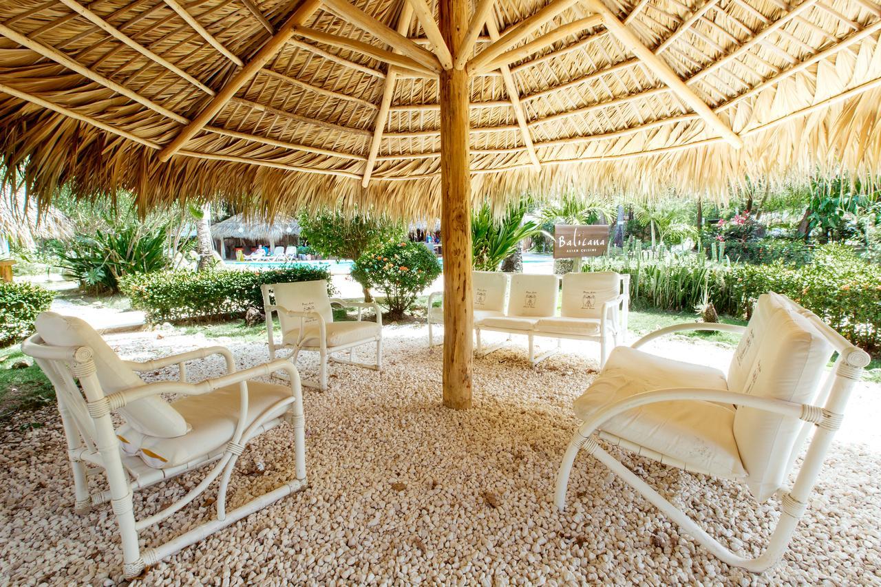 Hotel Fiesta Deluxe Punta Cana Kültér fotó
