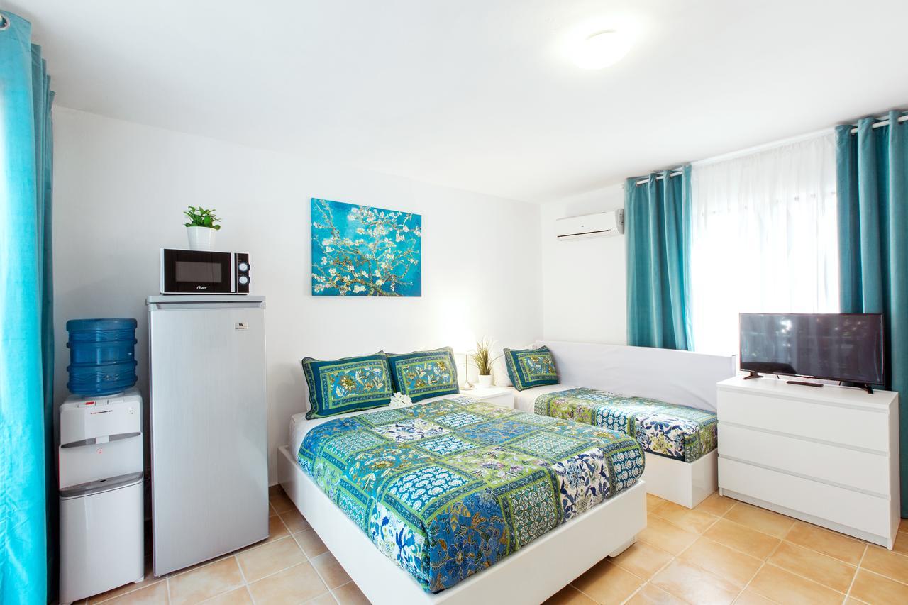 Hotel Fiesta Deluxe Punta Cana Szoba fotó